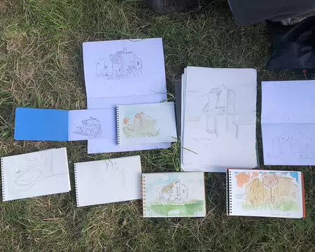 Premiere pause dessin chateau de la chasse