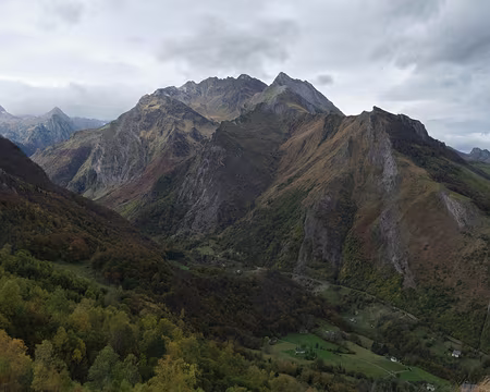 053_DSCF0186 La Vallée d'Arrens et le Pic de Gabizos