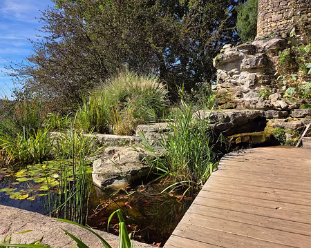 013 Il est revenu à Limeuil après avoir passé sa carrière auprès du Sultan du Maroc