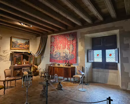 089 Elle vient négocier les termes du mariage de son fils, Henri de Navarre, futur Henri IV