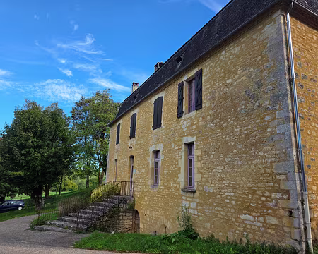 153 Façade ouest du vieil hôpital