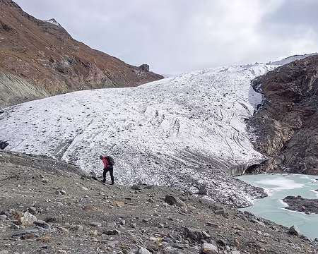20251022_121523-01 Aux pieds du Gornergletscher 2700 m.