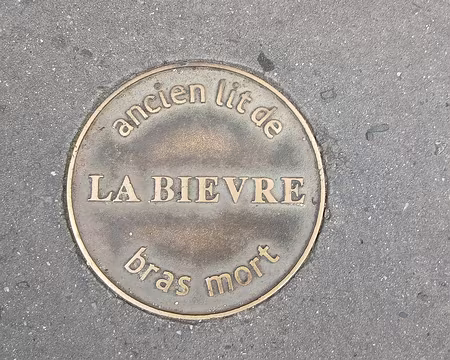 037 Le bras mort de la Bièvre était le lit naturel de la rivière