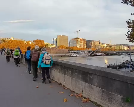 049 Fin de notre périple sur le pont d’Austerlitz