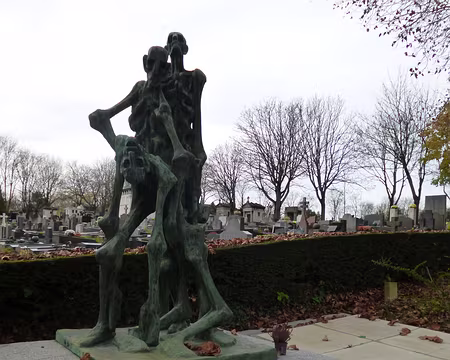 P1220017 Monument aux victimes de Buchenwald-Dora