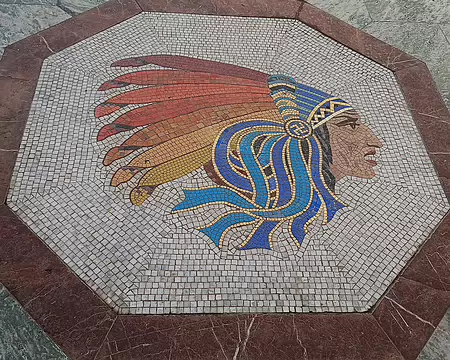 017 La tête d’indien séminole, symbole de force et de courage, était l’emblème de l’Escadrille La Fayette