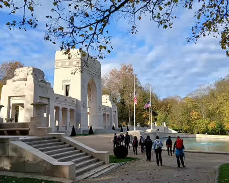 016 avant l’entrée en guerre des Etats-Unis (avril 1917)
