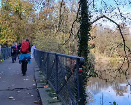 026 Passerelle à l’extrémité de l’étang de Villeneuve