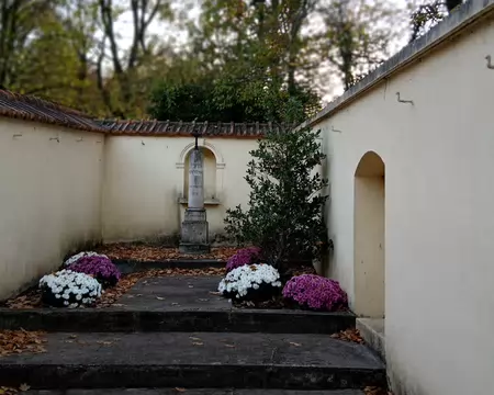 041 Sépulture de soldats tués le 21 octobre 1870 au combat de Malmaison (rue du commandant Jacquot à Rueil)