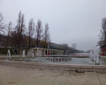 P1220255 Bassin de la Villette