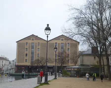 P1220260 Anciens magasins généraux (1853)