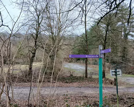 032 La Bièvre prend sa source dans le hameau de Bouviers