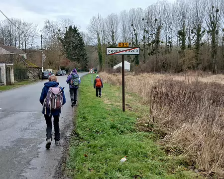 002 Départ de Crouy-sur-Ourcq (Seine-et-Marne) pour une randonnée de 17 km via le canal de l’Ourcq, les villages de May-en-Multien et de Varinfroy, et le Marais de...