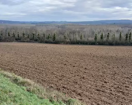 017 Vue sur la vallée de l’Ourcq depuis la route de Crouy