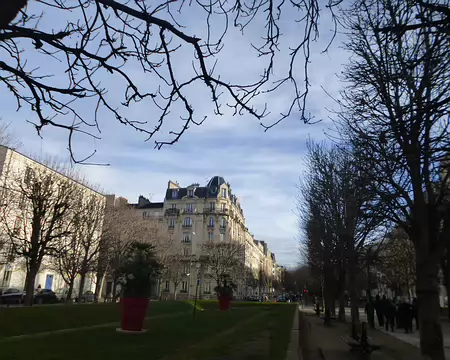 P1220376 Place des Martyrs de l'occupation allemande