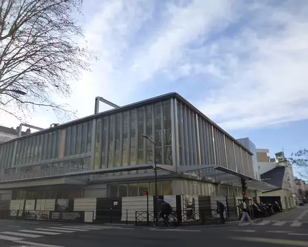 P1220388 La Maison du Peuple construite entre 1935 et 1939. Monument historique en 1984
