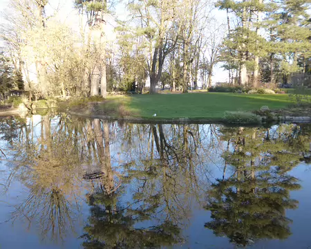 P1220422 Lac de Gravelle aménagé en 1860