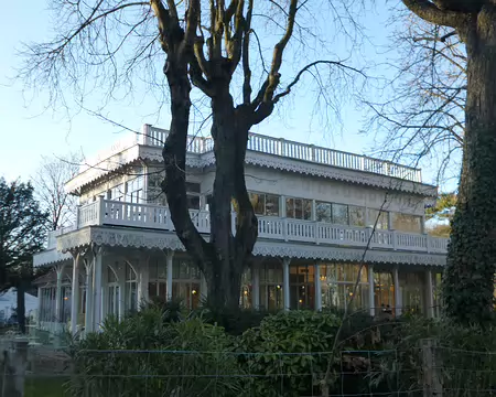 P1220423 Pavillon Gravelle, ancien pavillon de chasse de Napoléon III
