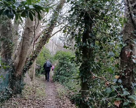 005 La sente de l’Orme Imbert en direction de Neauphle-le-Château