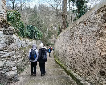 011 La rue de la Gouttière