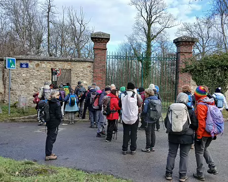 032 Entrée dans le parc municipal du château de Plaisir (rue François Coppée)