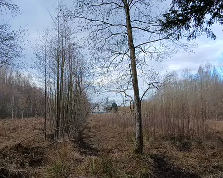 034 Le château de Plaisir (XVIIème siècle) appartient à la commune depuis 1976
