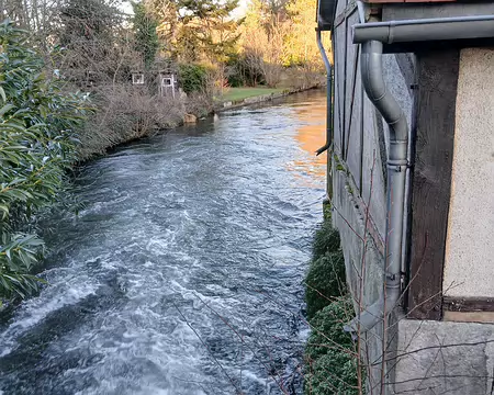 041 La Juine vue du pont de Goujon
