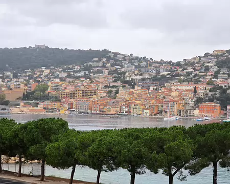 024 Vue sur Villefranche-sur-Mer et sa rade.