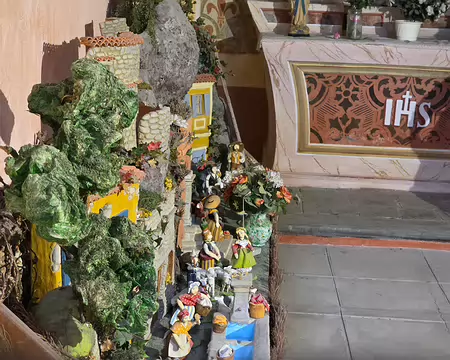 074 Elle est surtout liée à un événement très important à Roquebrune : l'arrêt de l'épidémie de la peste 10 ans plus tard.