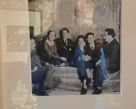 134 Jean Cocteau et le groupe des Six (anonyme).