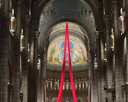 155 Maître-autel en marbre blanc de Carrare.