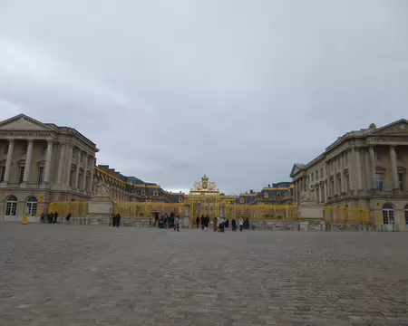P1220320 Le Palais de Versailles fut construit à partir des années 1660 par Le Vau