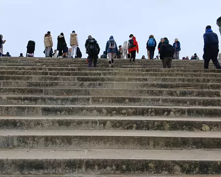 038 L’escalier de Latone permet d’accéder à la terrasse du château de Versailles