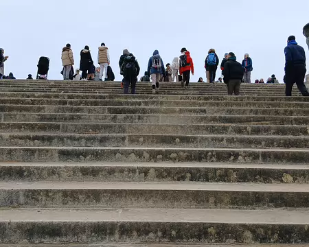 038 L’escalier de Latone permet d’accéder à la terrasse du château de Versailles