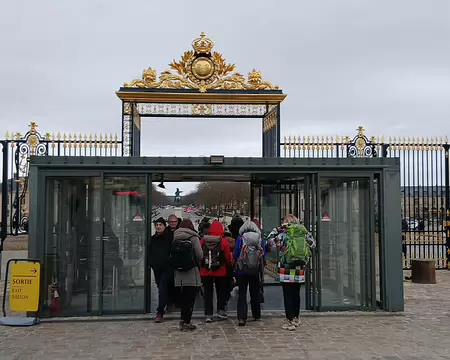 046 Nous quittons le domaine royal de Versailles