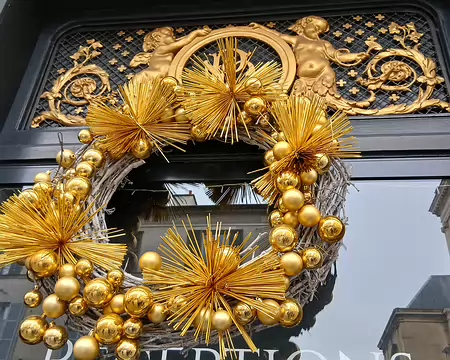 049 Couronne de Noël