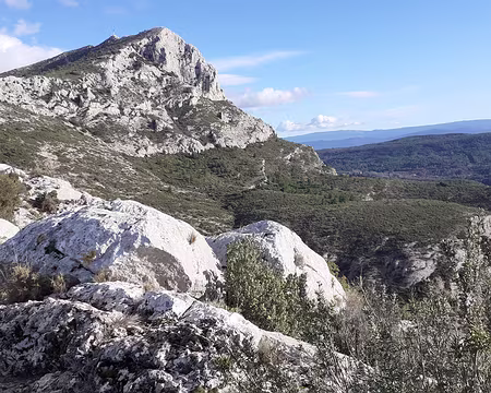 20260206_155026 Le sommet se fait encore désirer ...