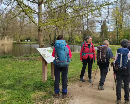 20260329_162939 Dans le joli parc de l'Hôtel de ville de Lardy