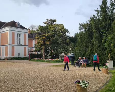 20260329_164744 Une dernière pause avant de prendre le train