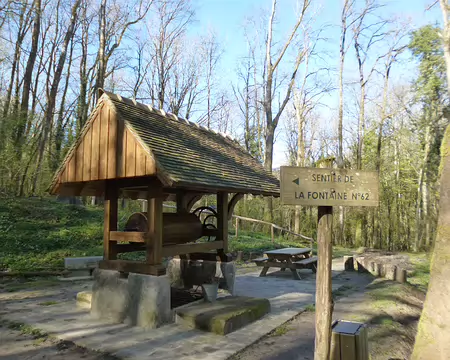 P1220687 Le puits des Granges