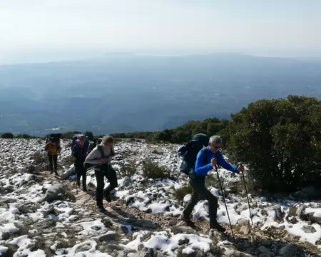 P1200299 Montée au Pic de Courmettes (1248m).