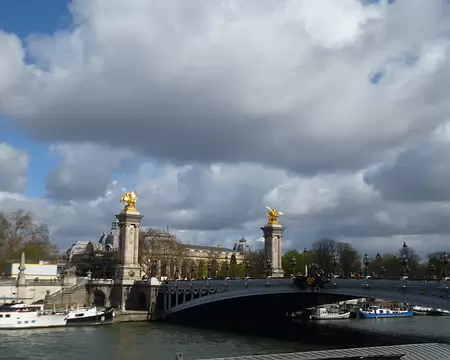 P1220643 Pont Alexandre III (1900) et le Petit Palais (1900)