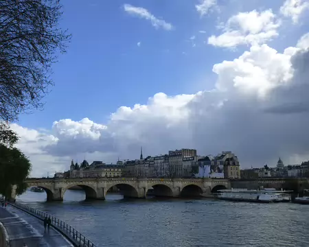 P1220654 Le Pont Neuf (fin XVIè s.) et l'île de la Cité