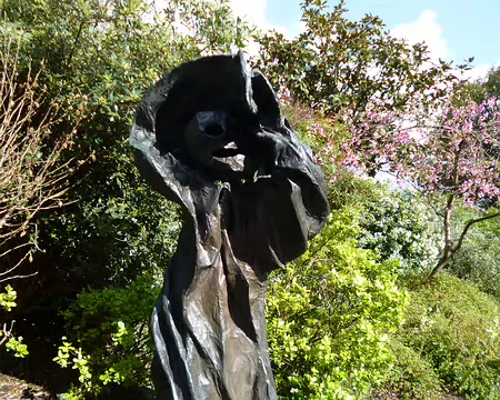 P1220664 ...accueille le musée de la Sculpture en plein air