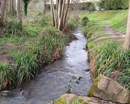 035 L’Yvette, longue de 39 km, est un affluent de l’Orge