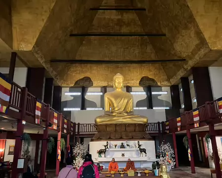 ... le plus grand Bouddha d'Europe.