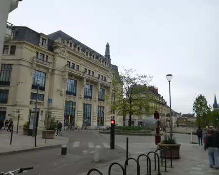 P1220855 La Poste de Dijon-Grangier