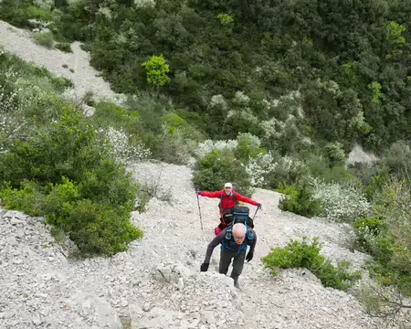 2026-04-12 09-10-47 Sortie du Val Durand pour rejoindre la crête à l'ouest du Mont Saint-Baudille.