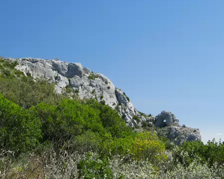 2026-04-14 13-49-04 Arche au sud-ouest de Peyre Martine.