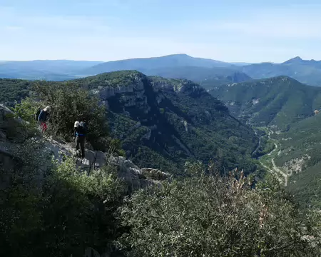 2026-04-17 11-27-01 Vue sur la vallée du Rieutord et sur la montagne de la Séranne.